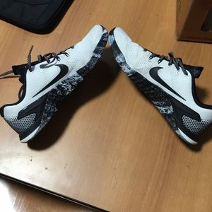 Nike Metcon 4 (Great Condition)